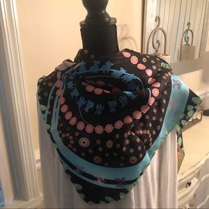 Pineta Covelin matching silk bag and scarf
